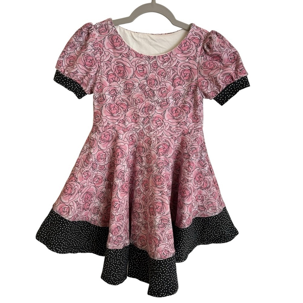 Nicki’s rainbow size 6 Girls Rose floral twirl dress‎ pink knit